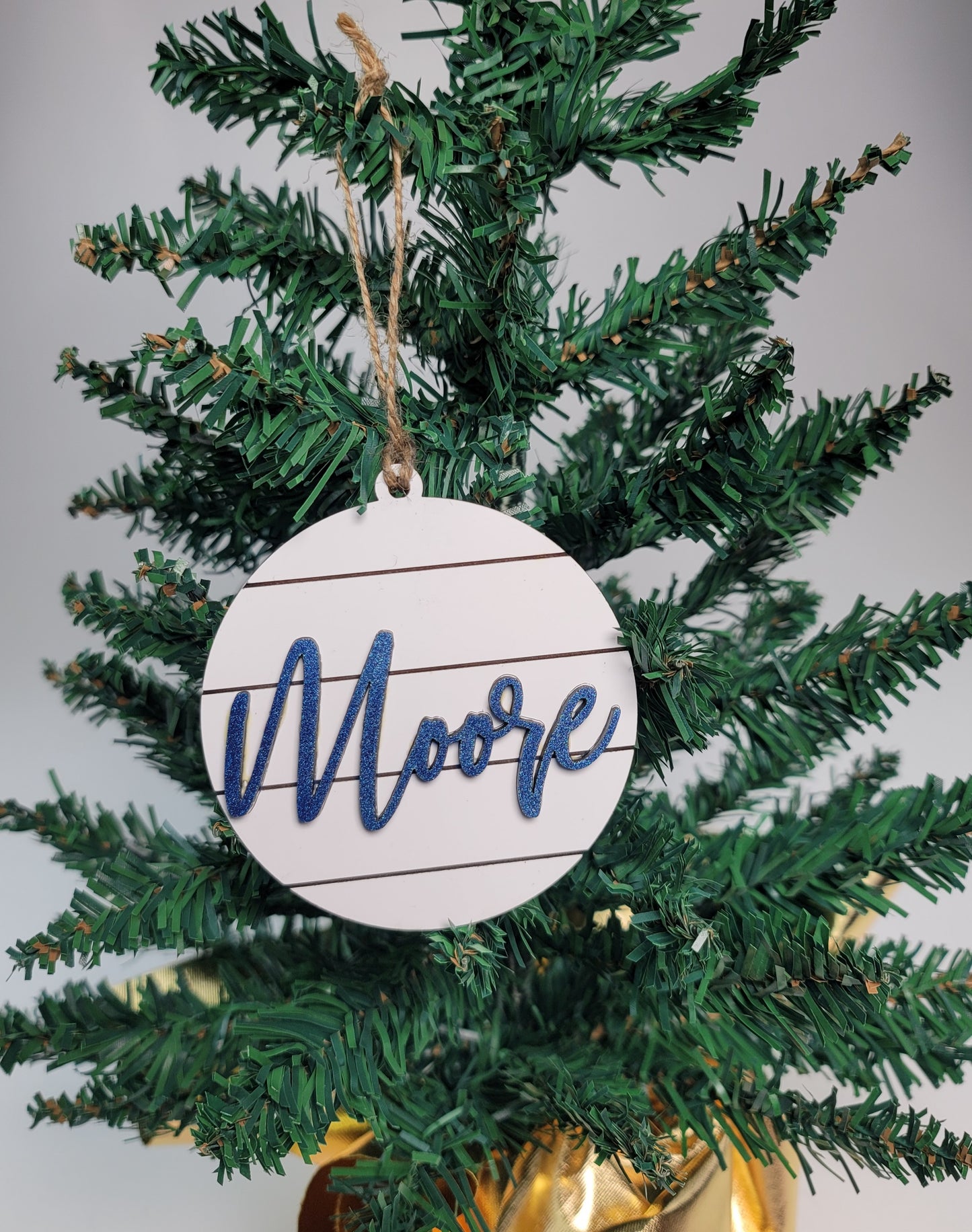 Shiplap w/Word - Ornaments (TAT 3-5 BUS DAYS)