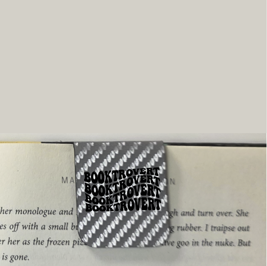 Booktrovert - Bookmark | Magnetic | Engraved Leatherette